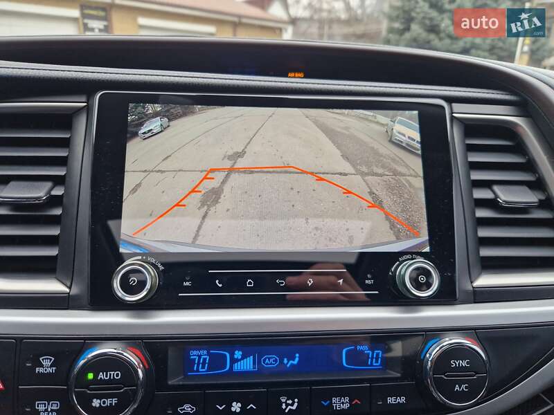 Toyota Highlander 2017