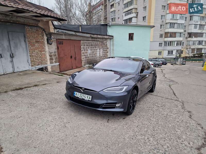 Tesla-4