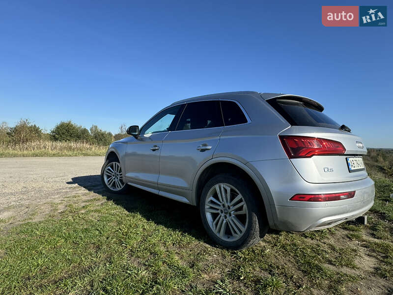 Audi-8