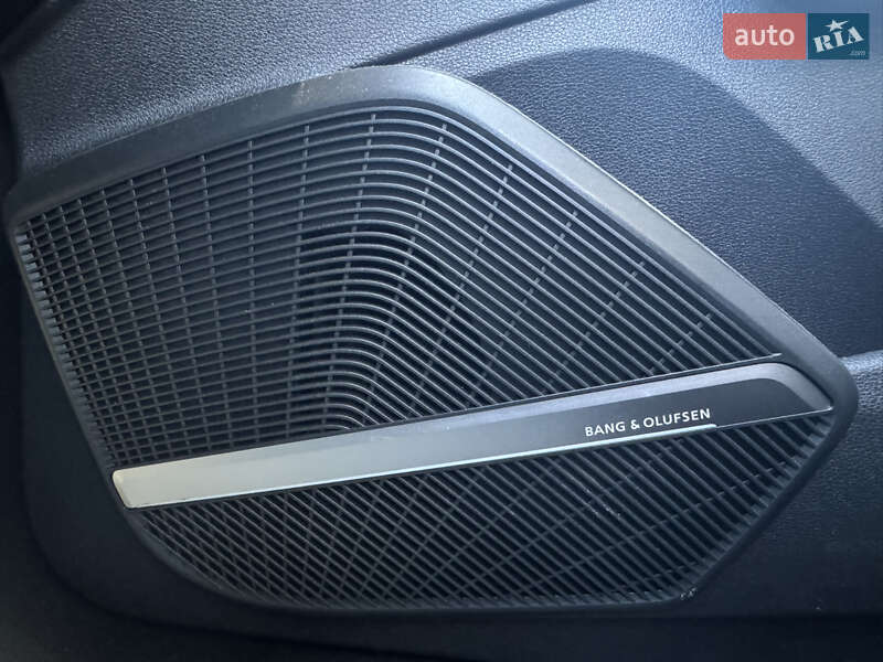 Audi-4