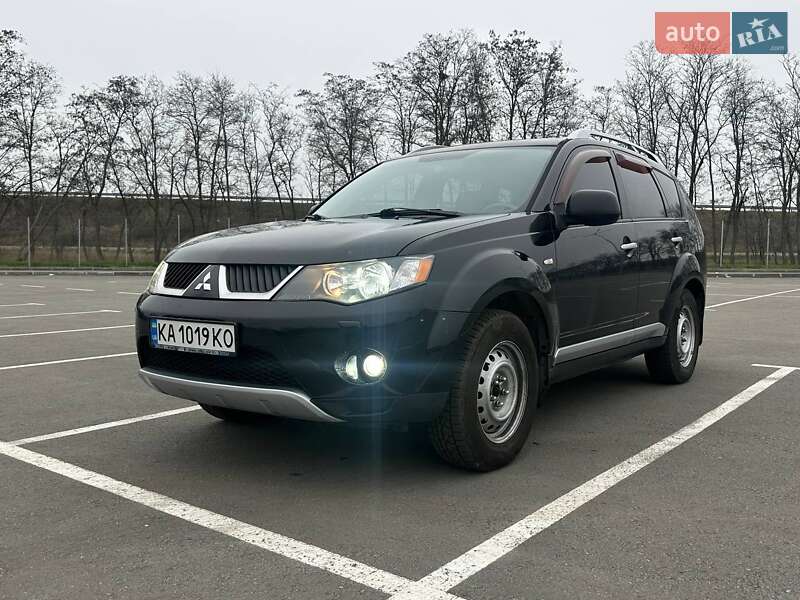 Mitsubishi Outlander XL 2008