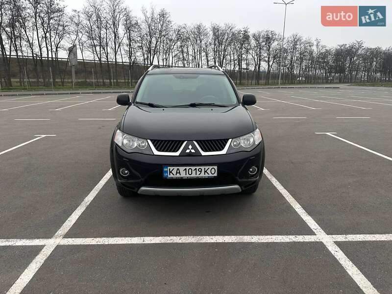 Mitsubishi Outlander XL 2008