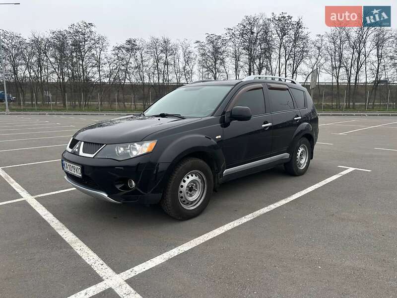 Mitsubishi Outlander XL 2008
