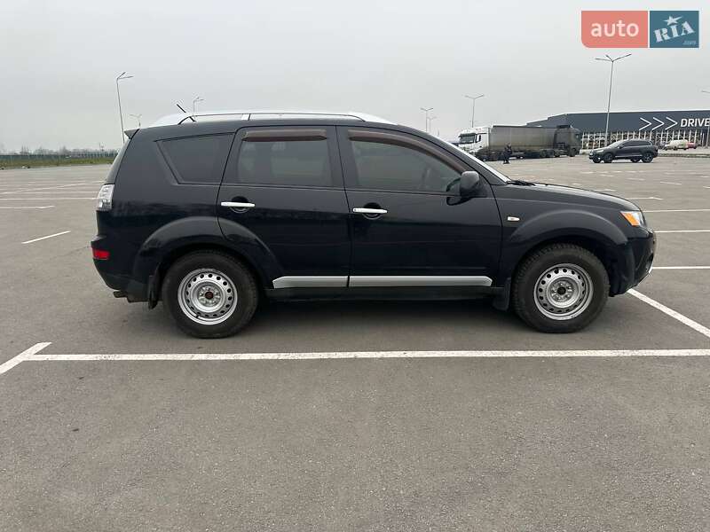 Mitsubishi Outlander XL 2008