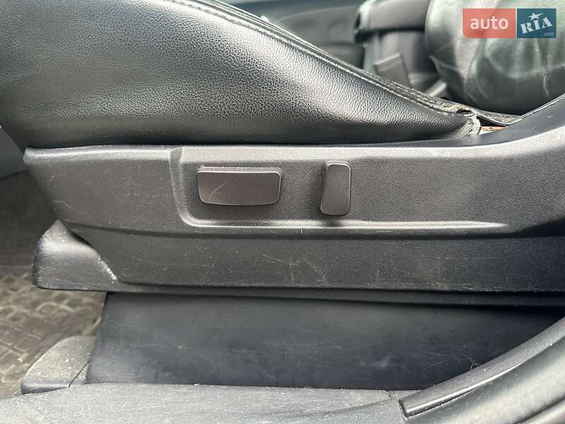 Mitsubishi Outlander XL 2008