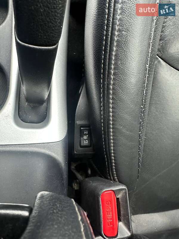 Mitsubishi Outlander XL 2008