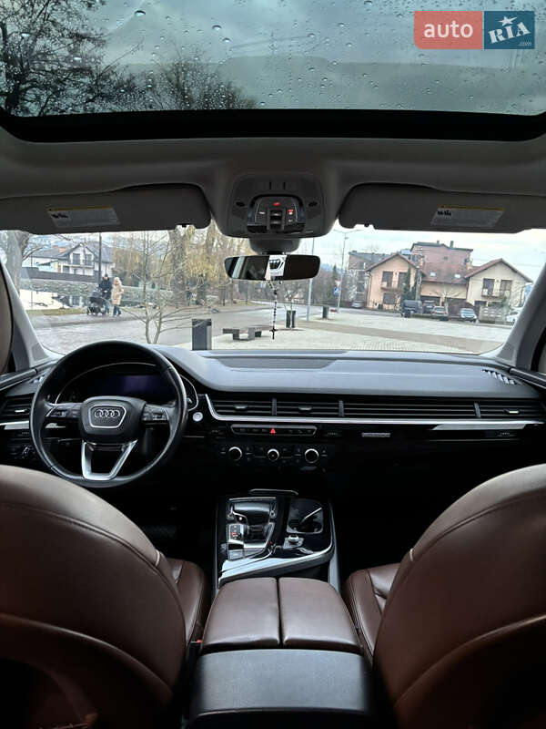 Audi-16