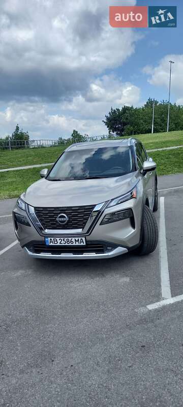 Nissan-5