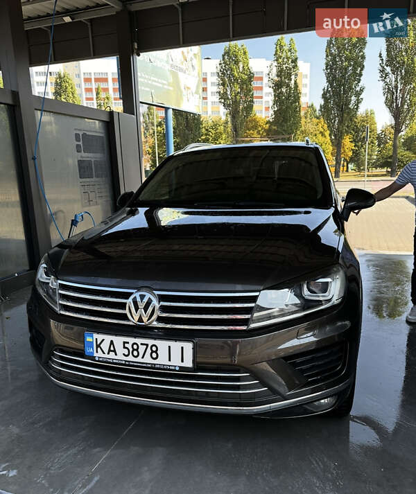 Volkswagen Touareg 2015