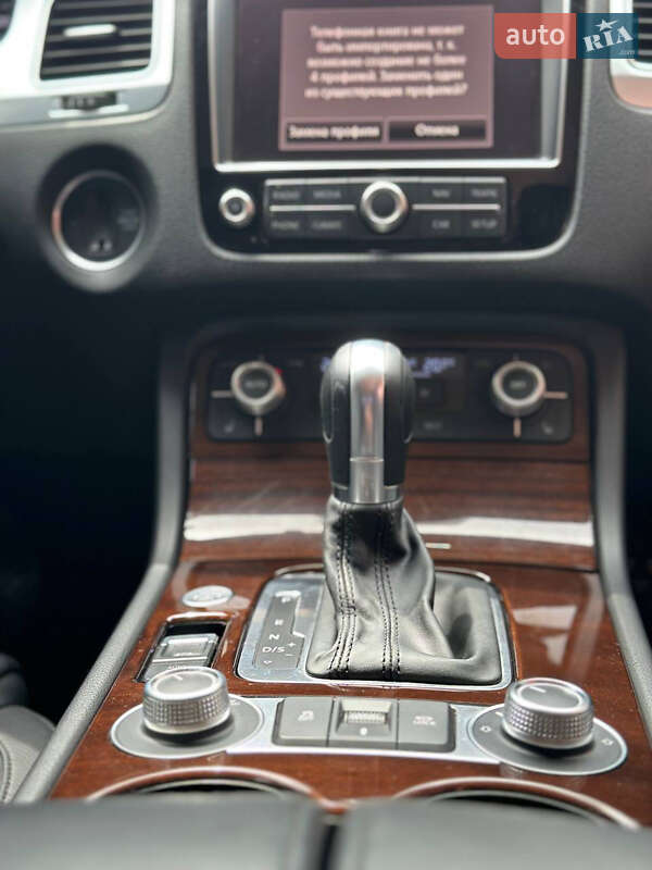 Volkswagen Touareg 2015