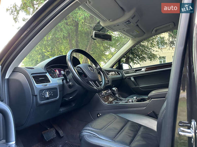 Volkswagen Touareg 2015