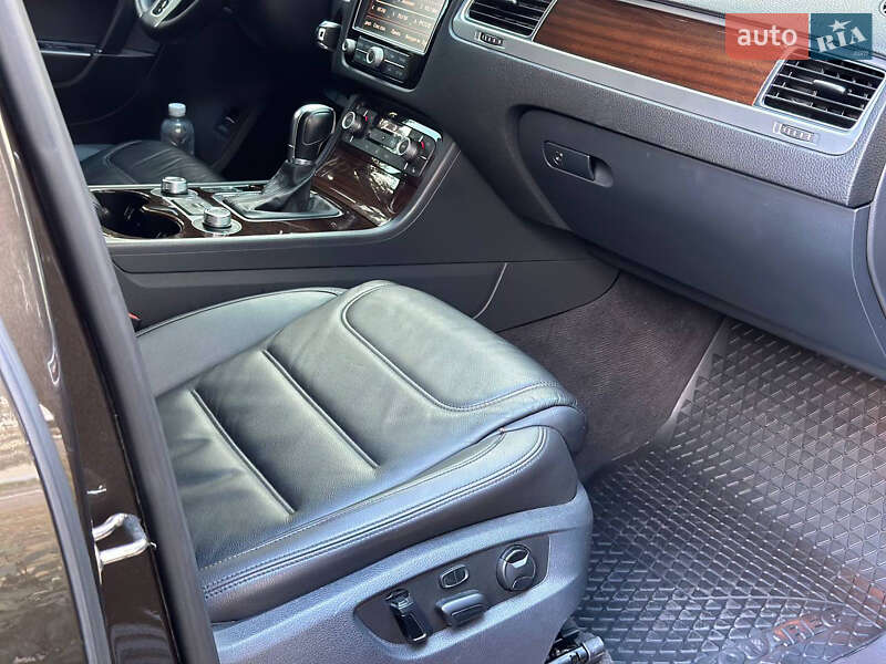 Volkswagen Touareg 2015