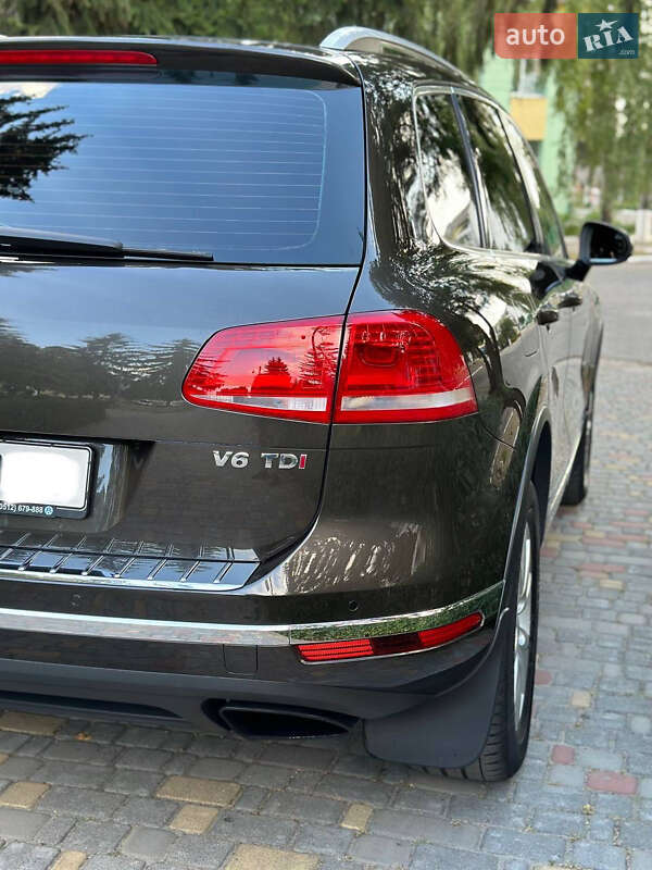 Volkswagen Touareg 2015