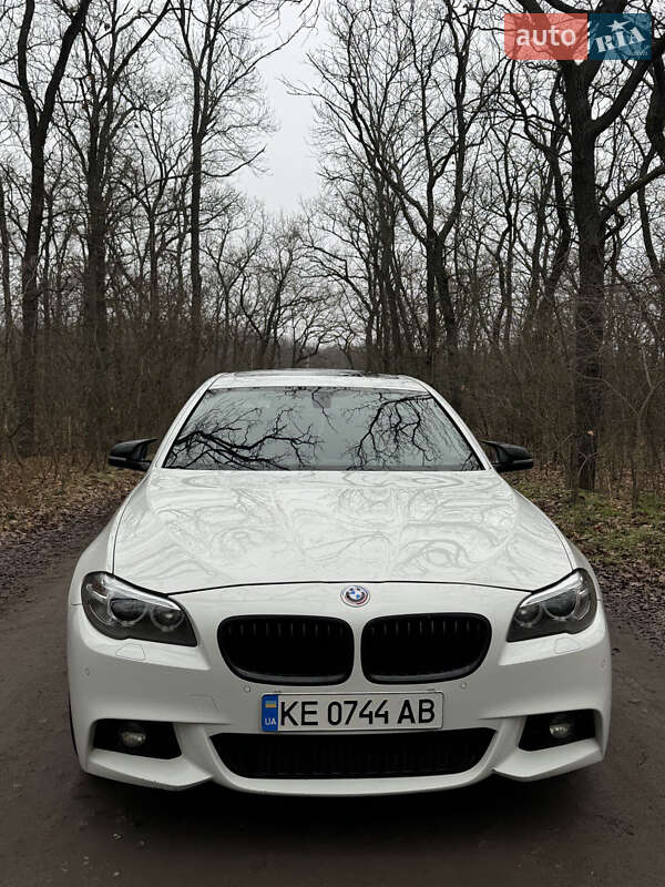 BMW 5 Series 2015