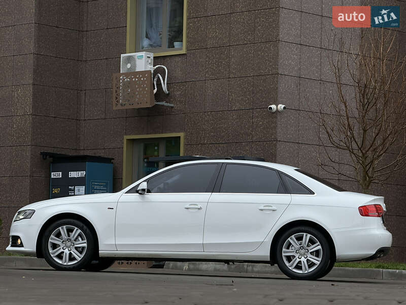 Audi A4 2011