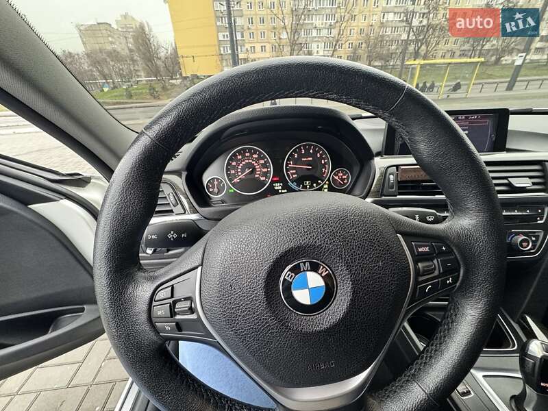 BMW 3 Series 2012