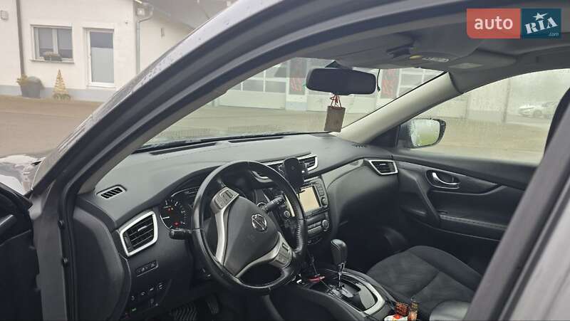 Nissan-22