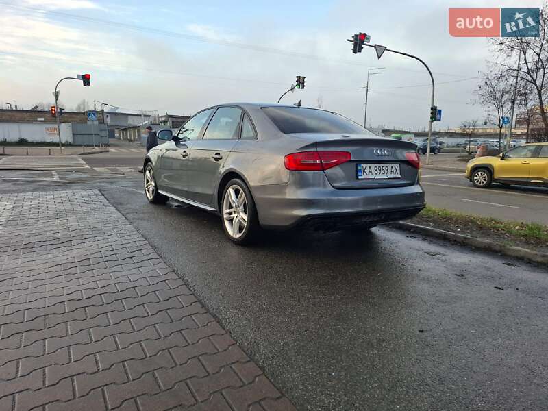 Audi A4 2015