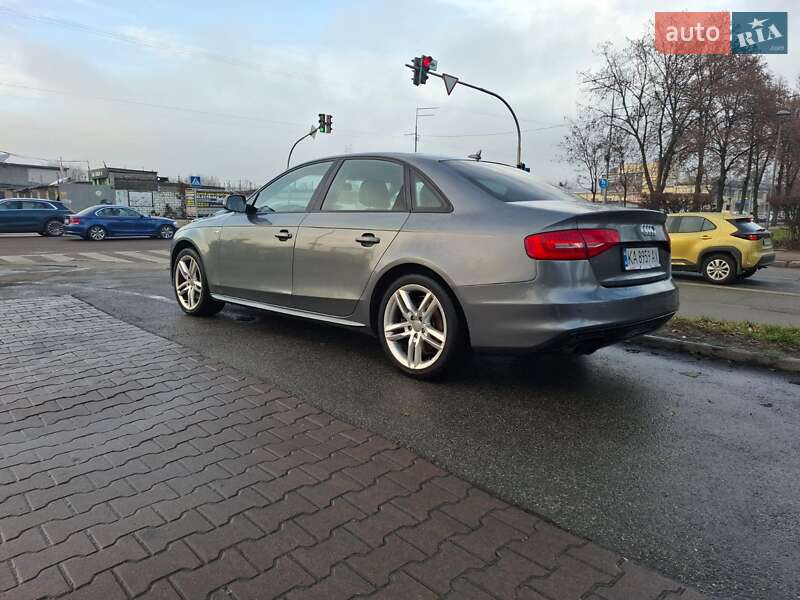 Audi A4 2015