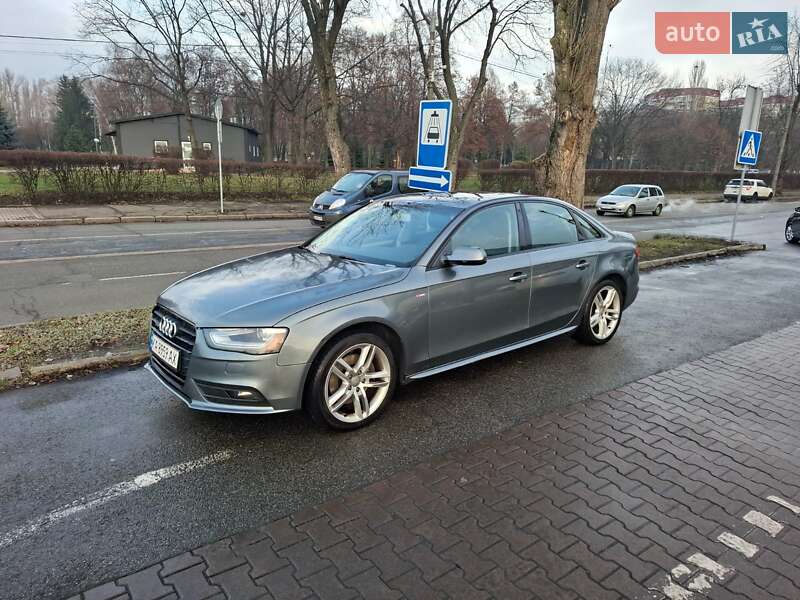 Audi A4 2015