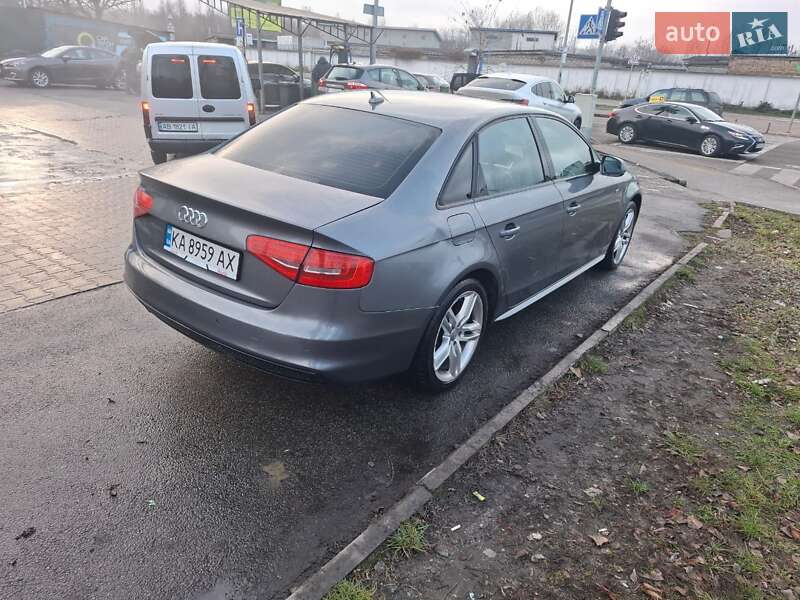 Audi A4 2015