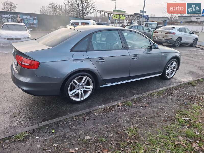Audi A4 2015