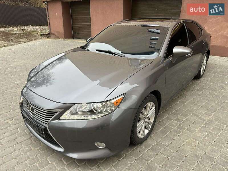 Lexus-24
