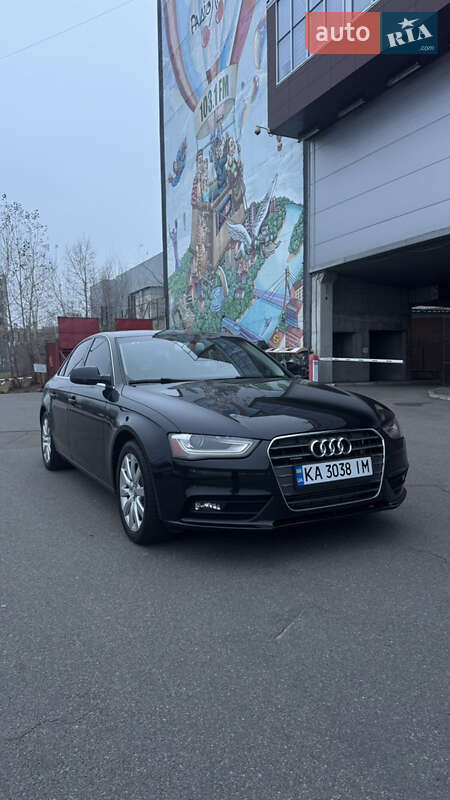 Audi A4 2012