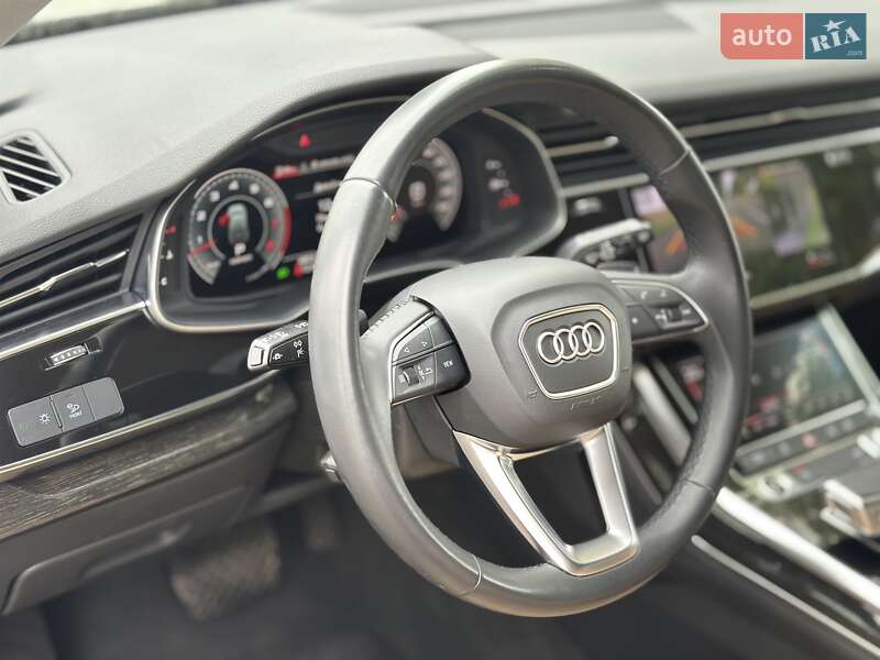 Audi-5