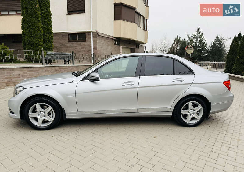 Mercedes-Benz C-Class 2012
