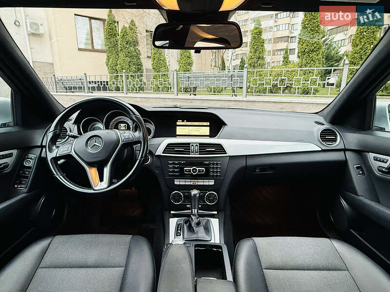 Mercedes-Benz C-Class 2012