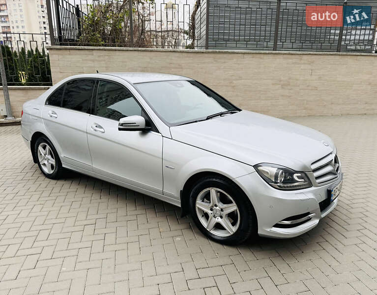 Mercedes-Benz C-Class 2012
