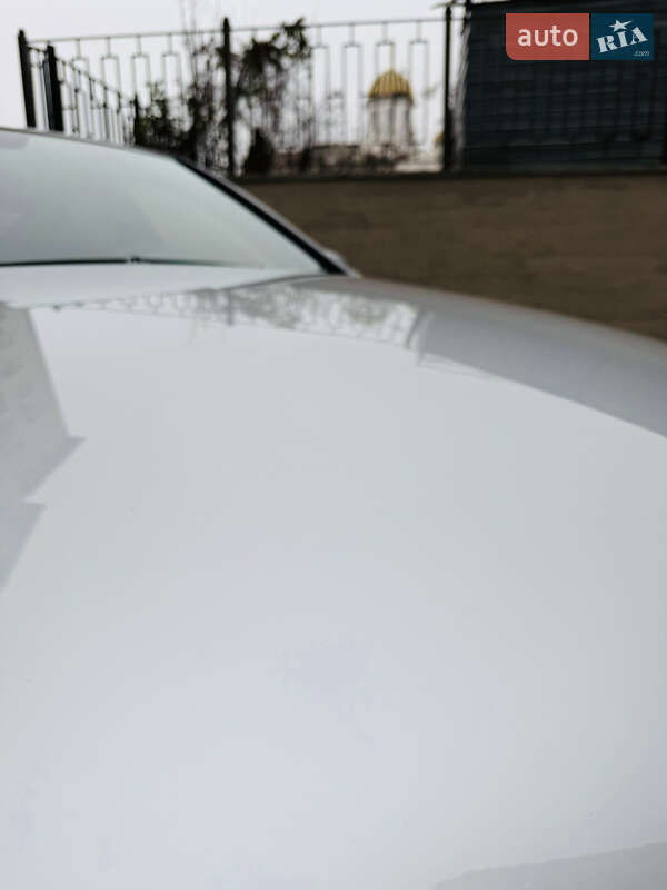 Mercedes-Benz C-Class 2012