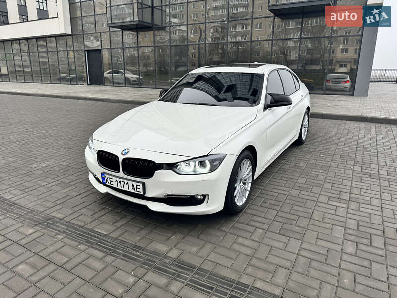BMW 3 Series 2012