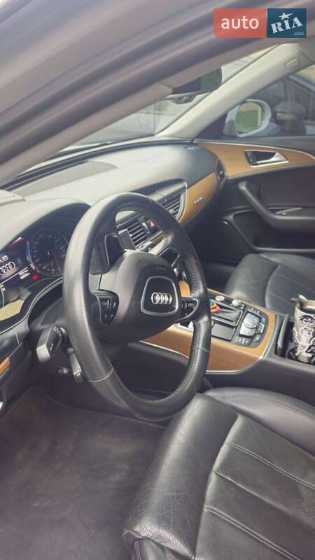 Audi-25