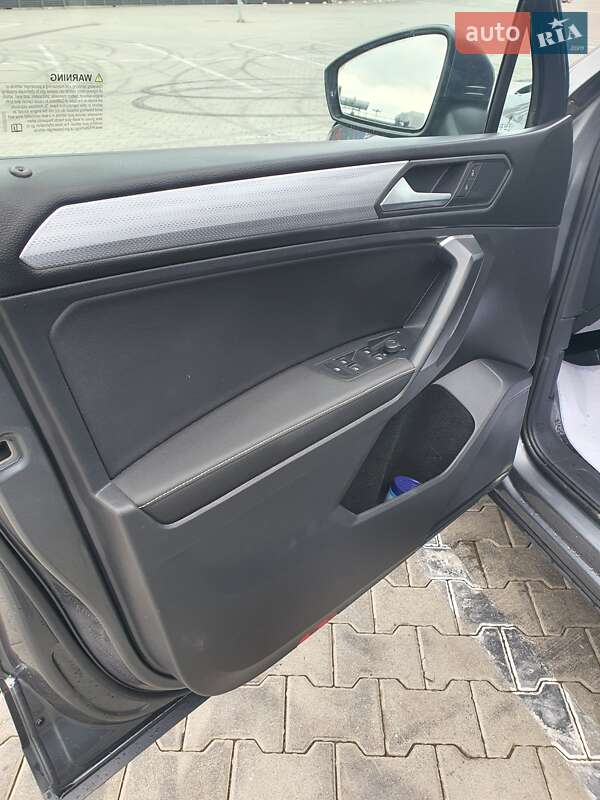 Volkswagen Tiguan 2022