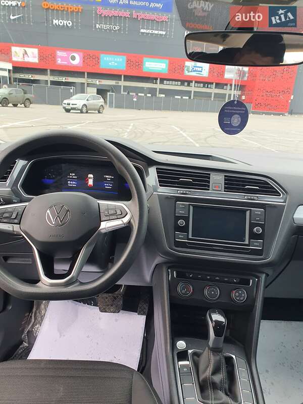 Volkswagen Tiguan 2022