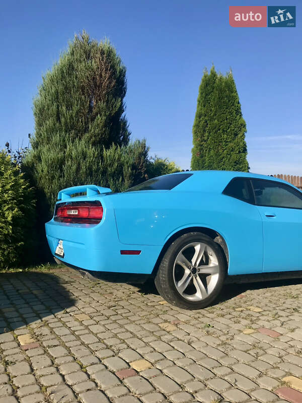 Dodge-2