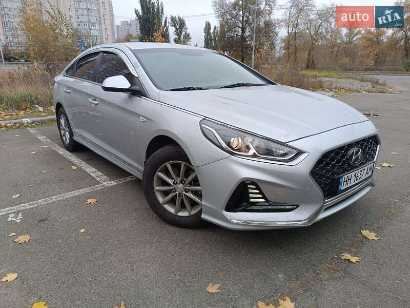 Hyundai-6