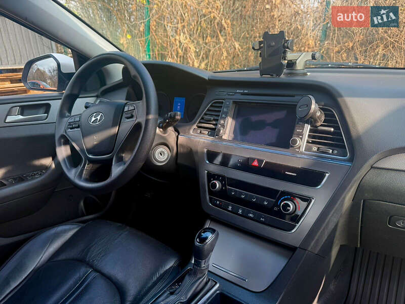 Hyundai-2