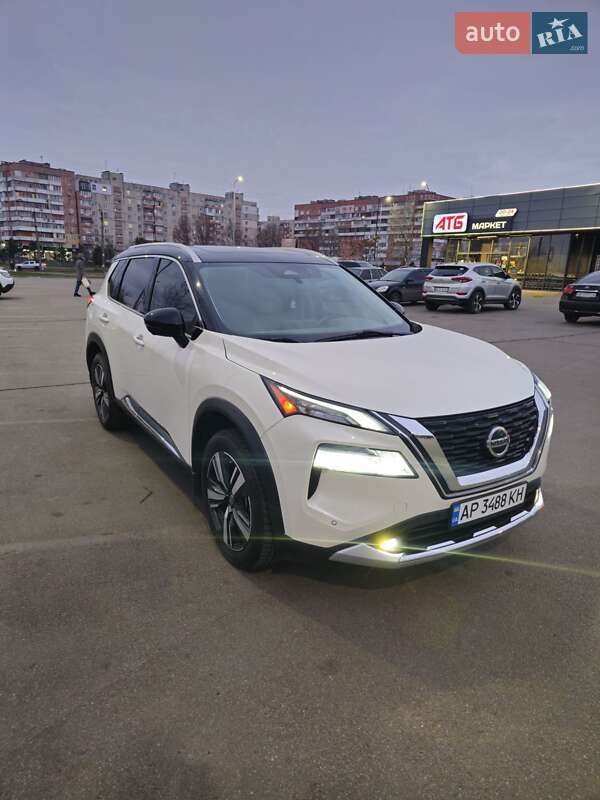 Nissan-10
