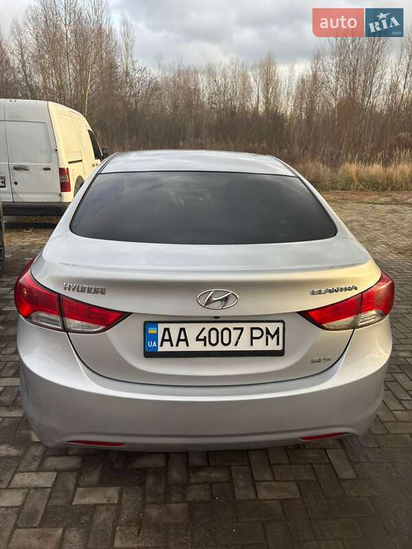 Hyundai-3