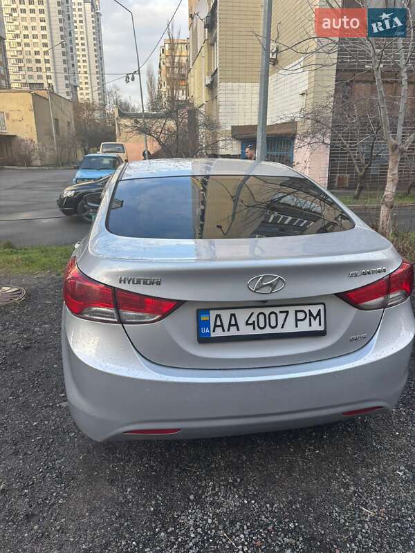 Hyundai-2