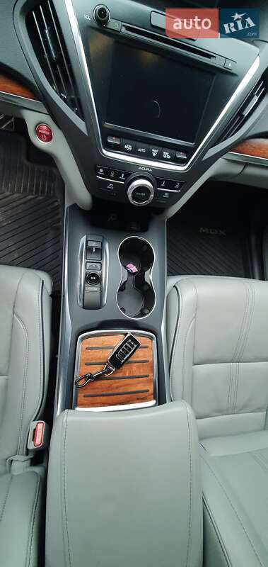 Acura-16