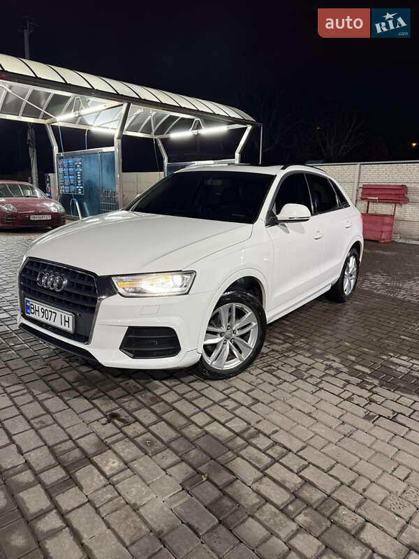 Audi Q3 2015