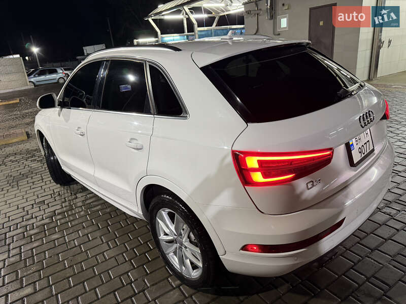 Audi Q3 2015