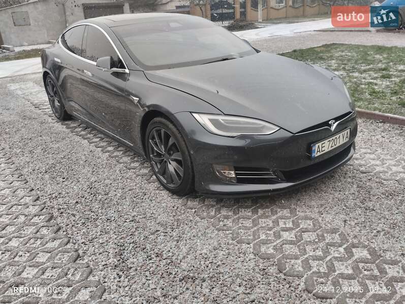 Tesla-6