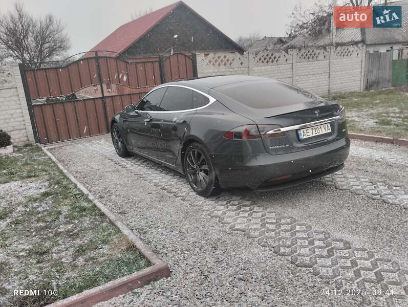 Tesla-17
