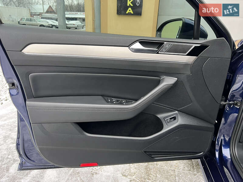 Volkswagen Passat 2019