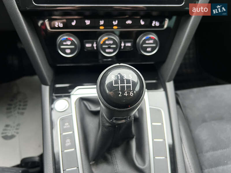 Volkswagen Passat 2019